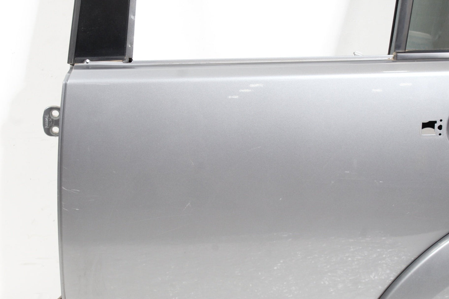 2006-2013 Land Rover LR4 SUV Left Rear Door Shell 5H3224630DA Genuine