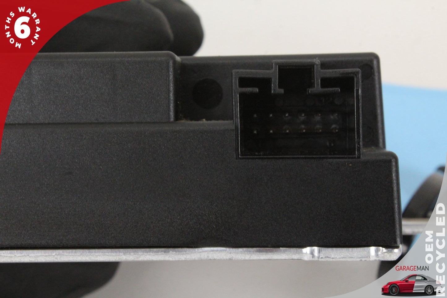 2015-2016 Mercedes W205 C300 C400 Fuel Pump Control Module 0009004007 OEM