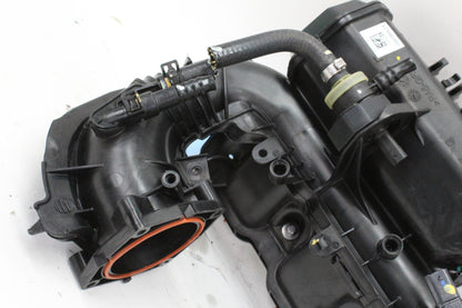 2015-2020 Mercedes-Benz C300 W205 E300 W213 Sedan Intake Manifold 2740900037 OEM
