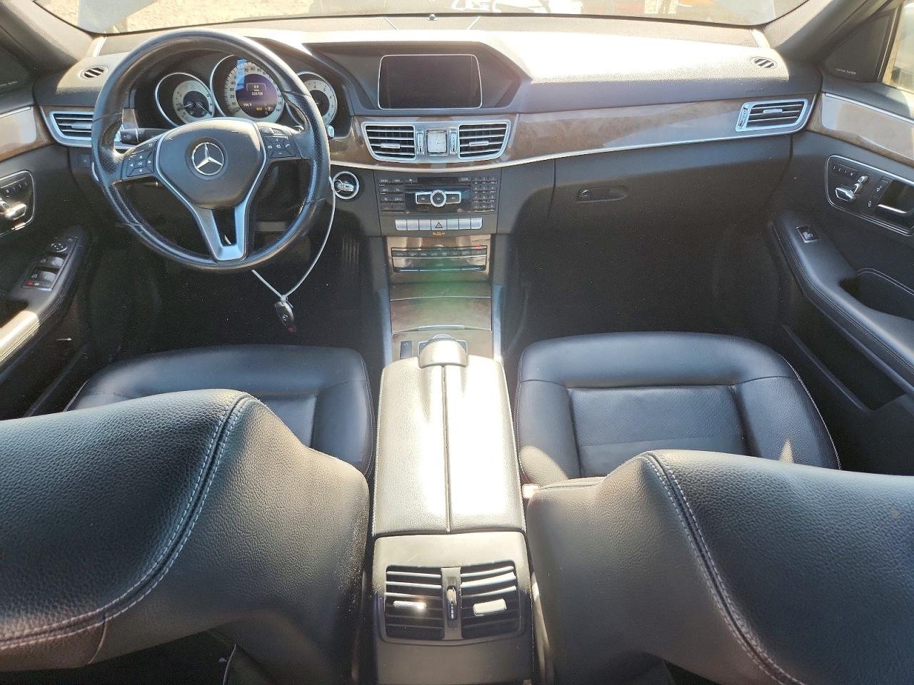 Parting Out- 2014 Mercedes-Benz E350 W212- 127