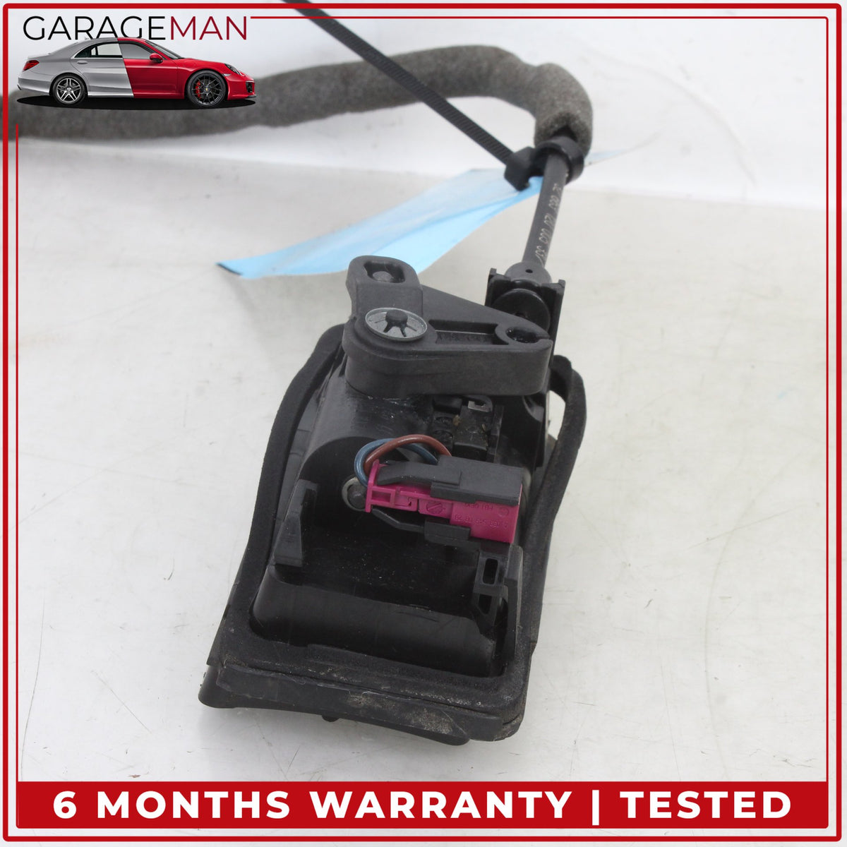 2011-2016 Mercedes W212 E350 Wagon Rear Trunk Tailgate Open Release Handle OEM