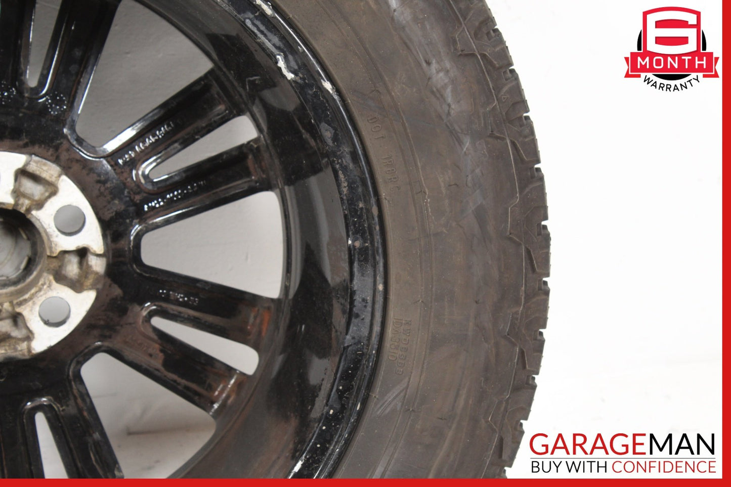 2010-2013 Land Rover LR4 Wheel Rim w/ Tire AH221007AAW