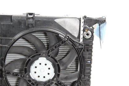 2009-2016 Audi A4 B8 Sedan Engine Cooling Radiator AC Condenser 8K0121207A