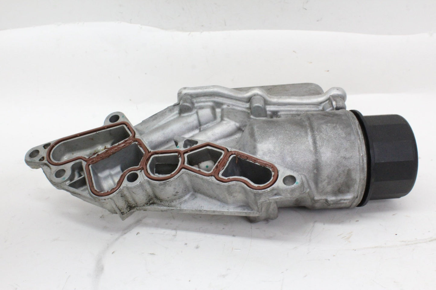 2005-2013 Mercedes-Benz GLK350 Oil Filter Cooler Housing 2721800410