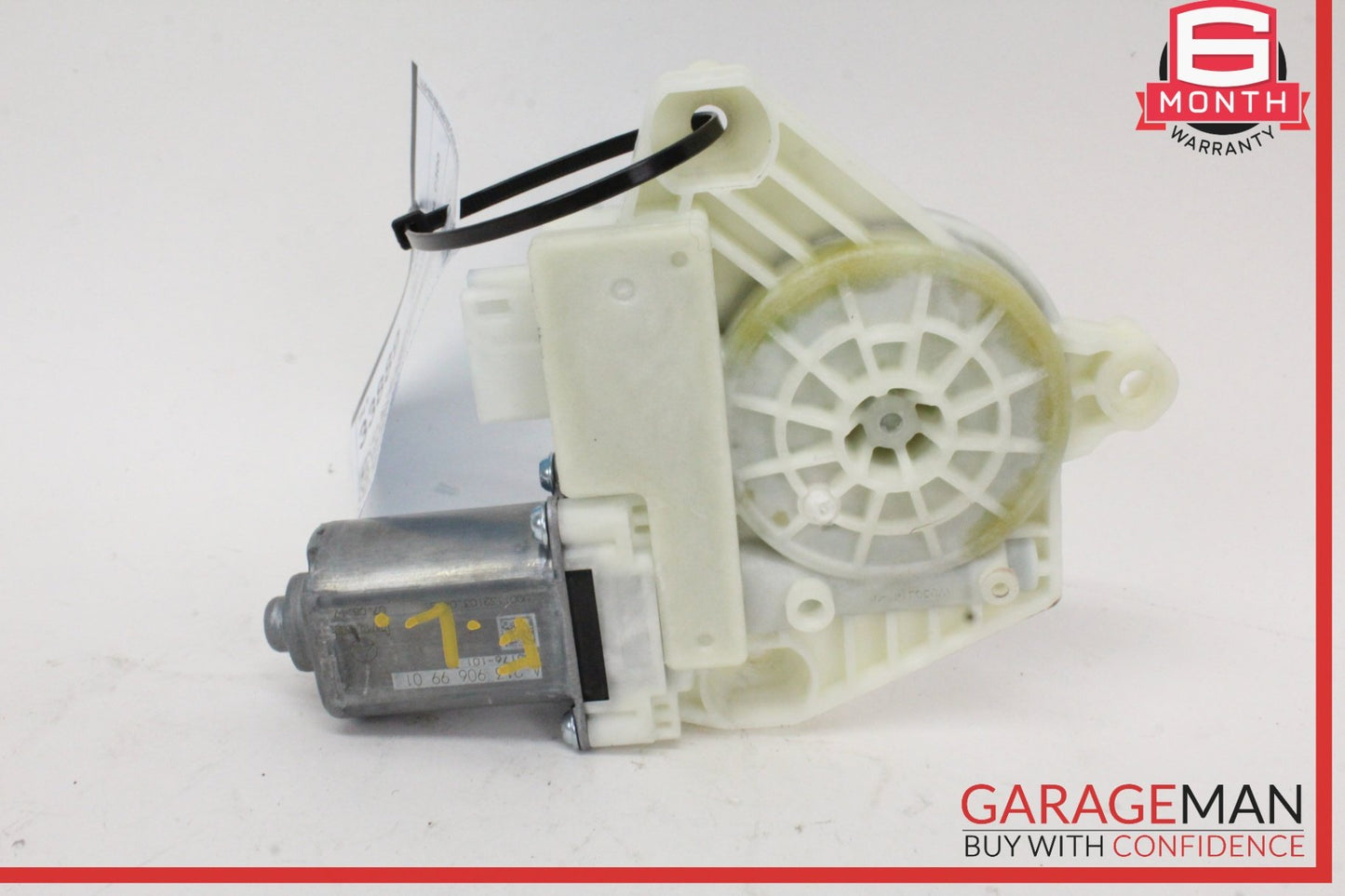 2015-2020 Mercedes-Benz C300 W205 Front Left Window Regulator Motor 2139069901