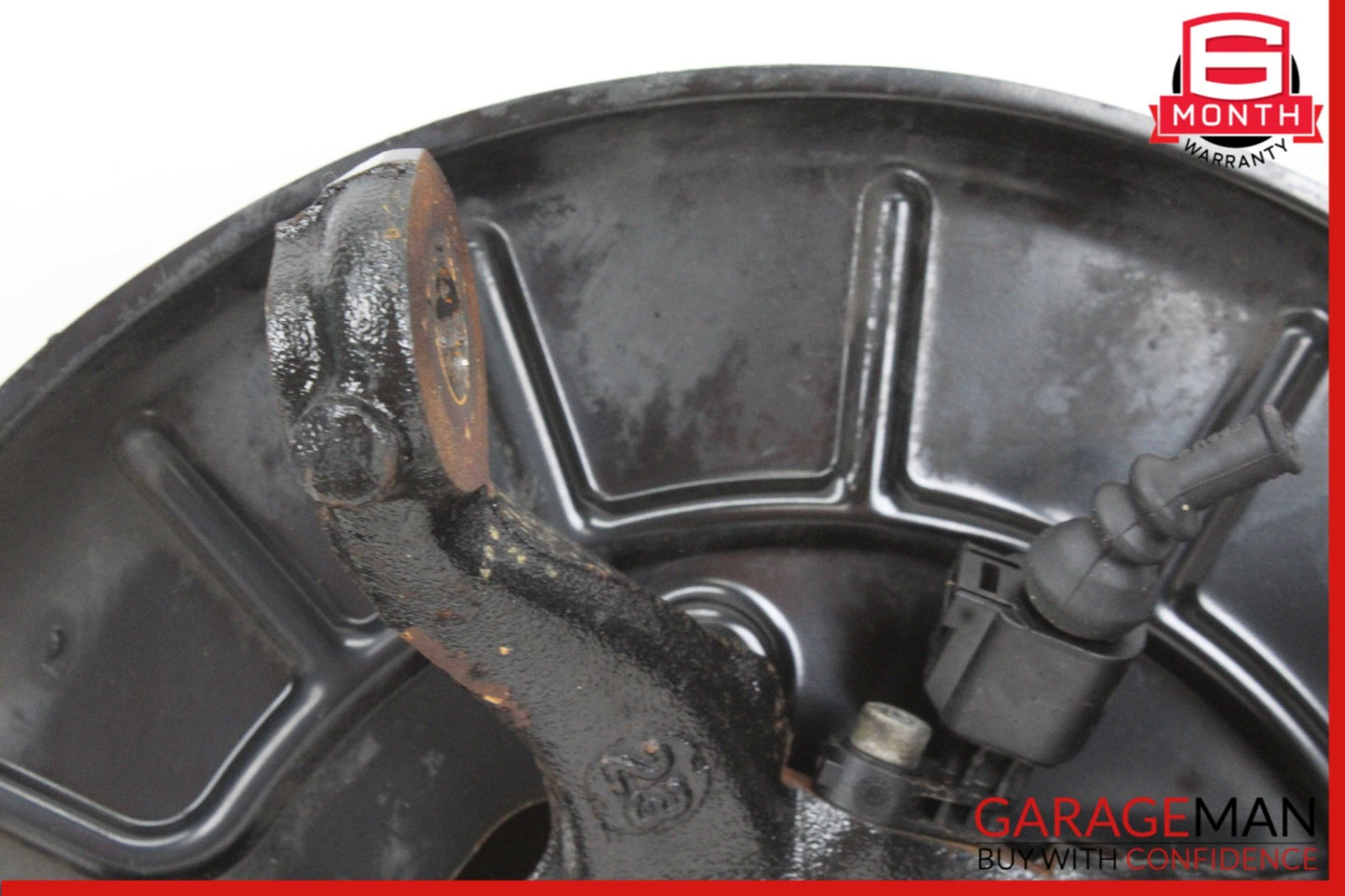 2011-2014 Volkswagen Beetle Front Left Spindle Knuckle Wheel Hub 1K0615311F