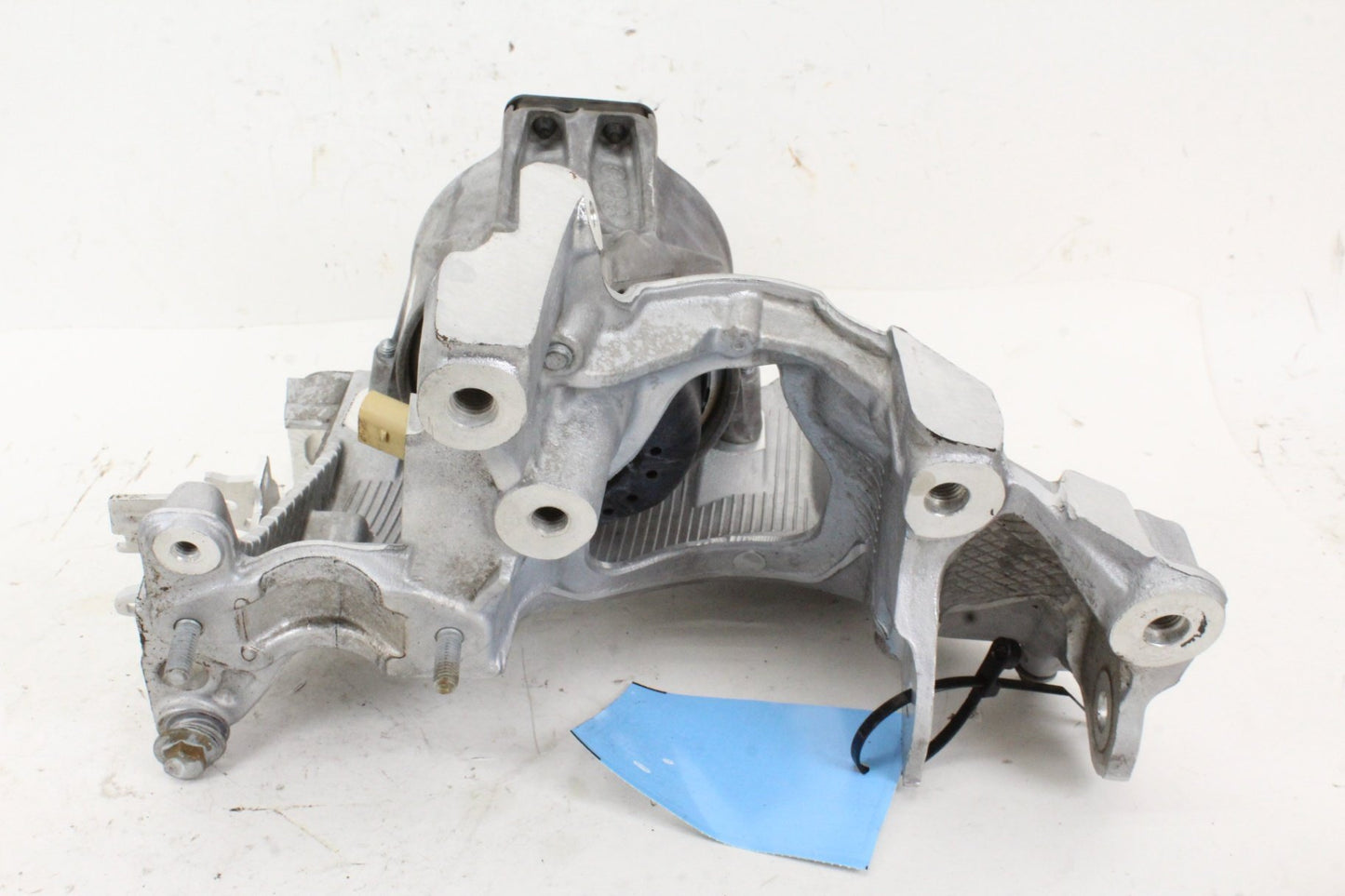 2017-2024 Audi A4 B9 Front Right Side Engine Mount Bracket 8W0399296E OEM