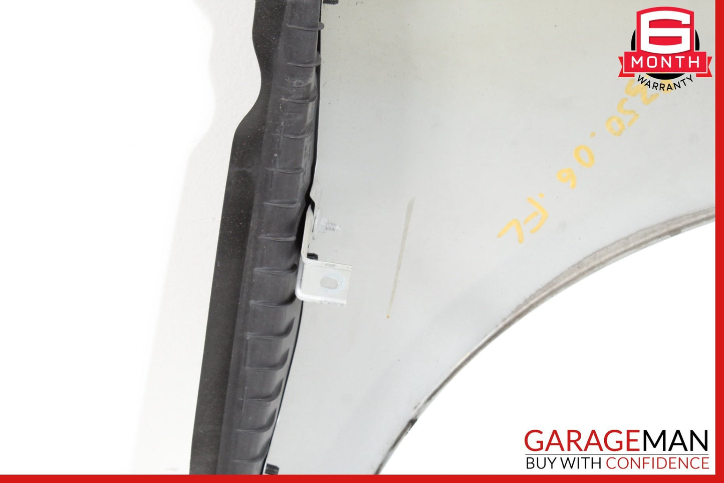 2006-2010 Mercedes W251 R350 4MATIC Front Left Side Fender Panel Silver OEM