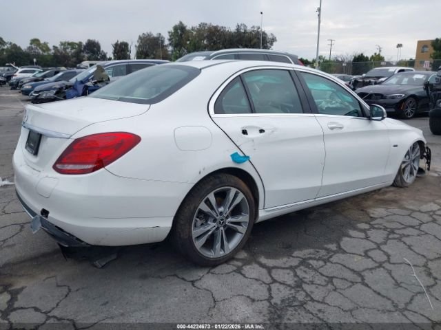 Parting Out- 2018 Mercedes-Benz C350e W205- 128