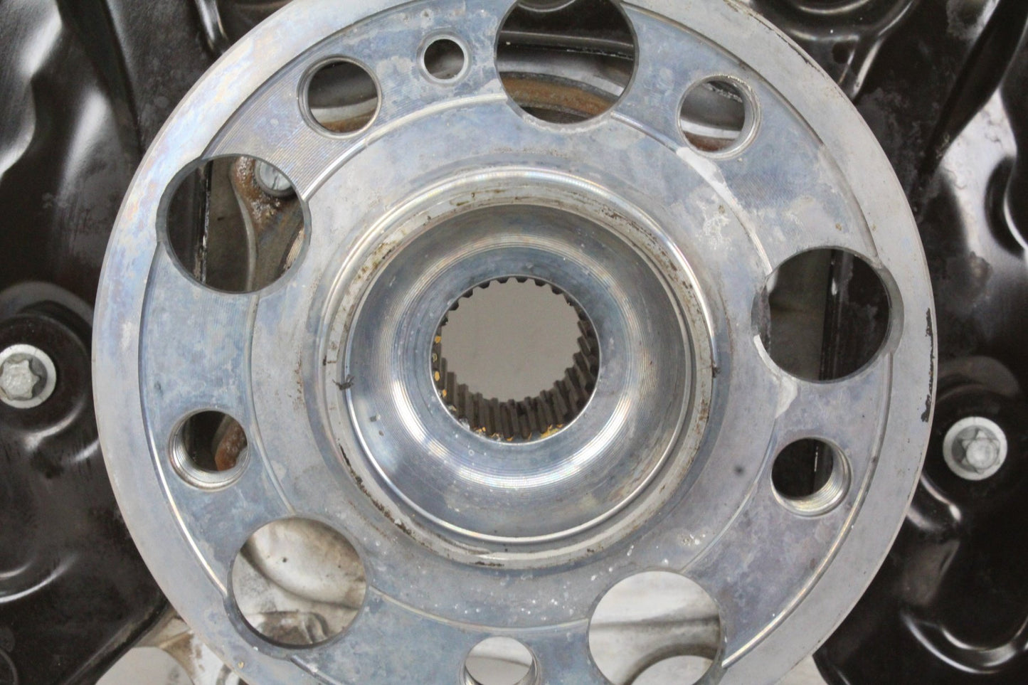 2015 Mercedes-Benz C300 W205 Rear Right Spindle Knuckle Wheel Hub 2055467480
