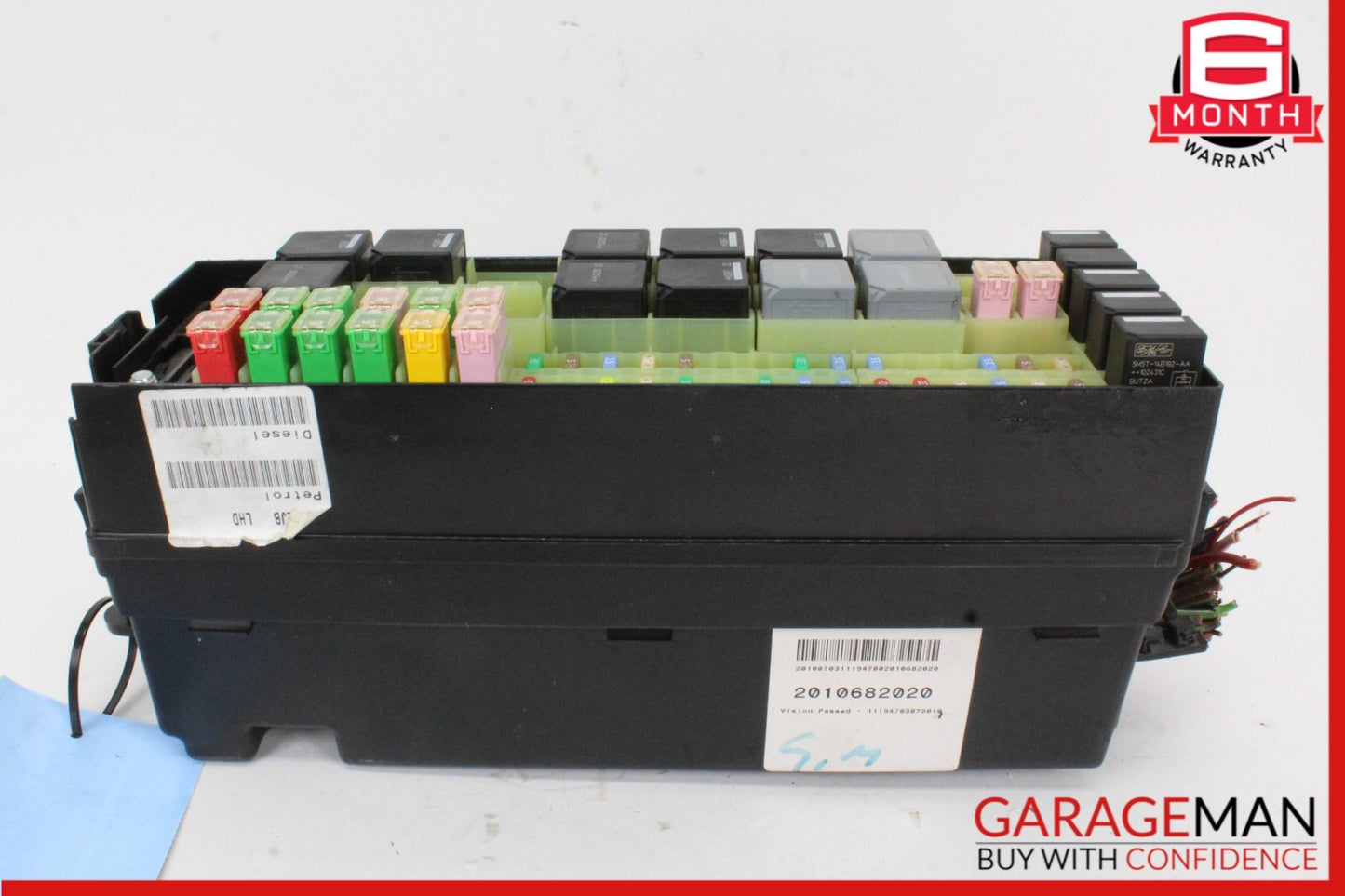 2010-2013 Land Rover LR4 SUV Engine Fuse Box BH2214290BB