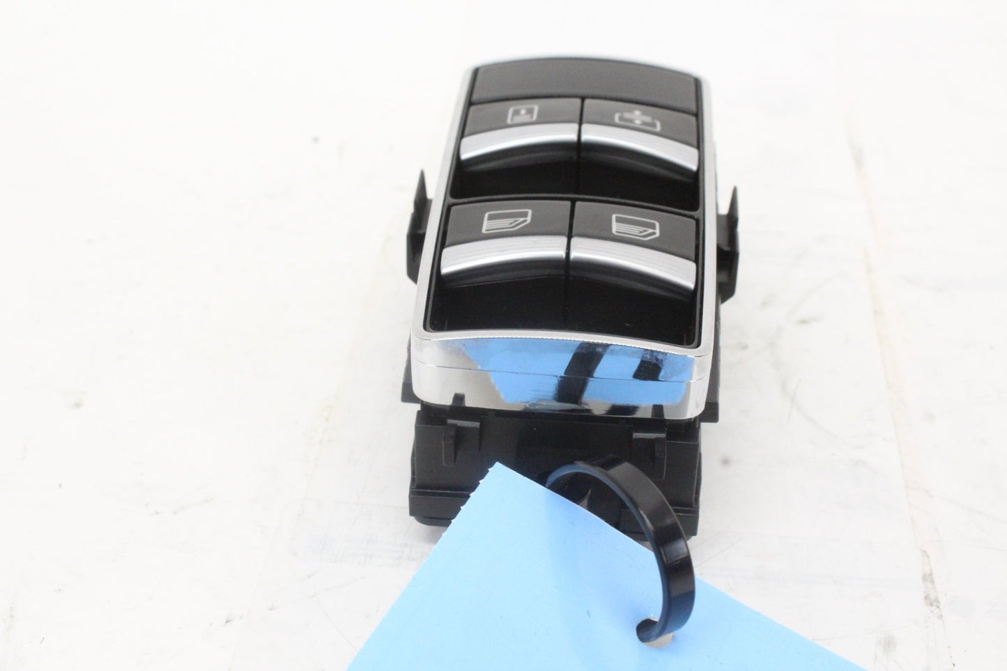 2010-2013 Mercedes-Benz S550 W221 Rear Left/Right Window Control Switch 22187094