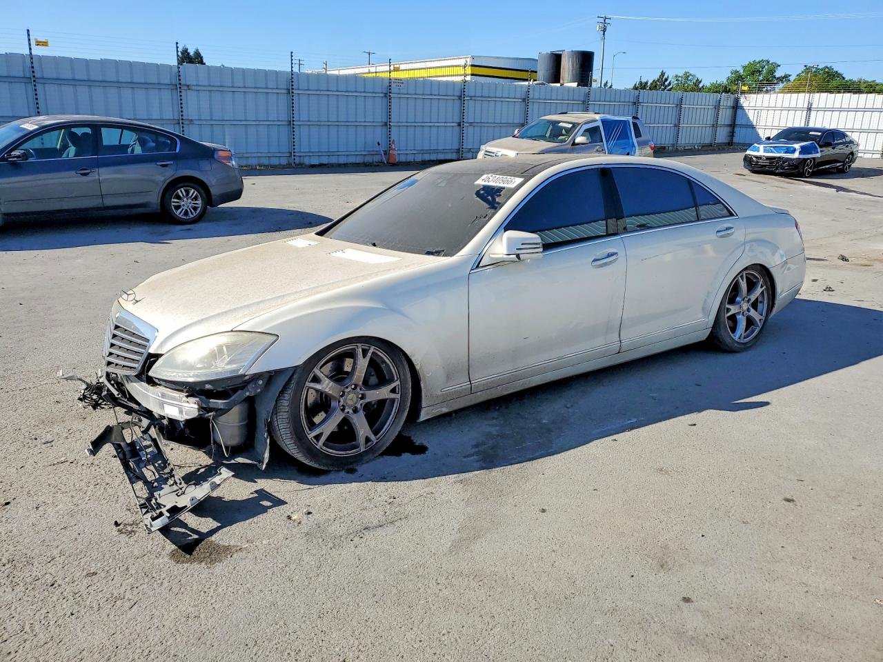 Parting Out- 2013 Mercedes-Benz S550 W221 4Matic- 126