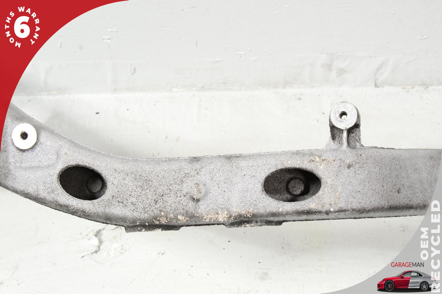 2011-2018 Audi Q7 Porsche Cayenne 958 Front Engine Crossmember Mount Bracket OEM