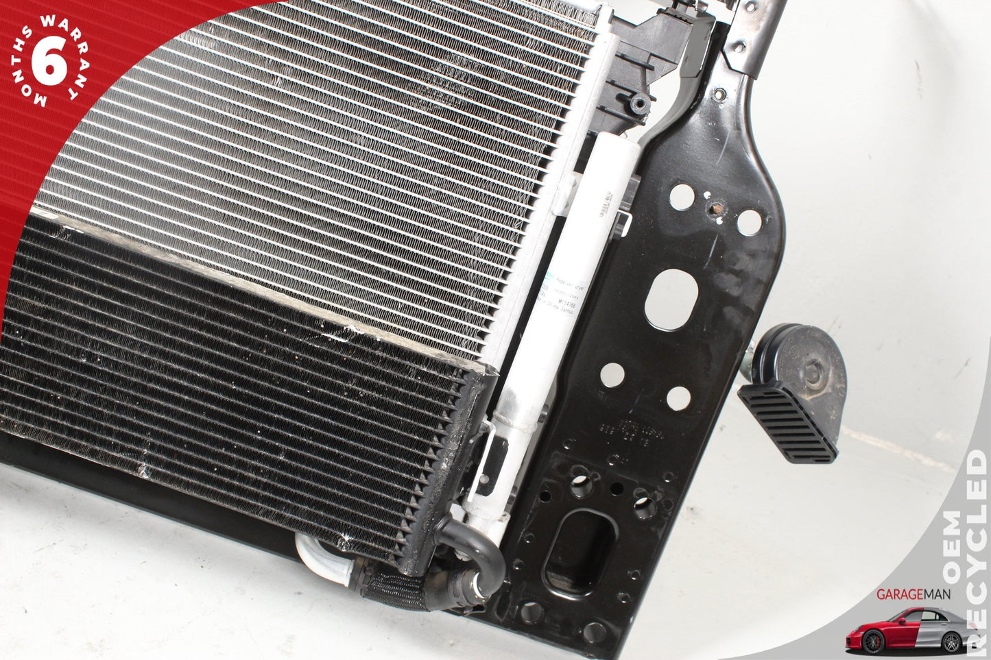2013-2019 Fiat 500e Cooling Radiator Core Support w/ Fan Assembly 68089068AA