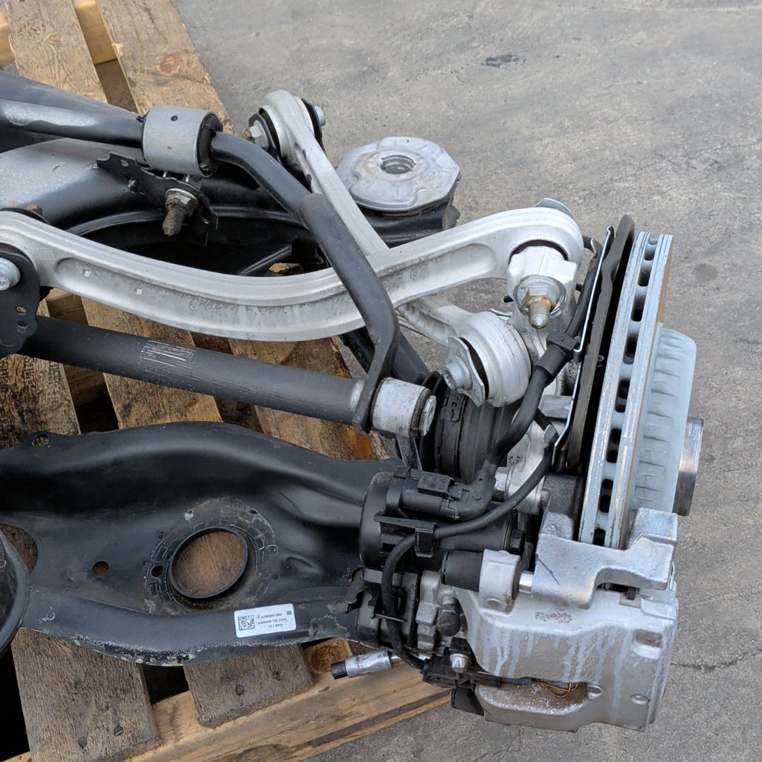 2015-2018 Mercedes-Benz C300 W205 AWD 2.0L Rear Differential Axle Spindle Subframe Bar Assembly OEM
