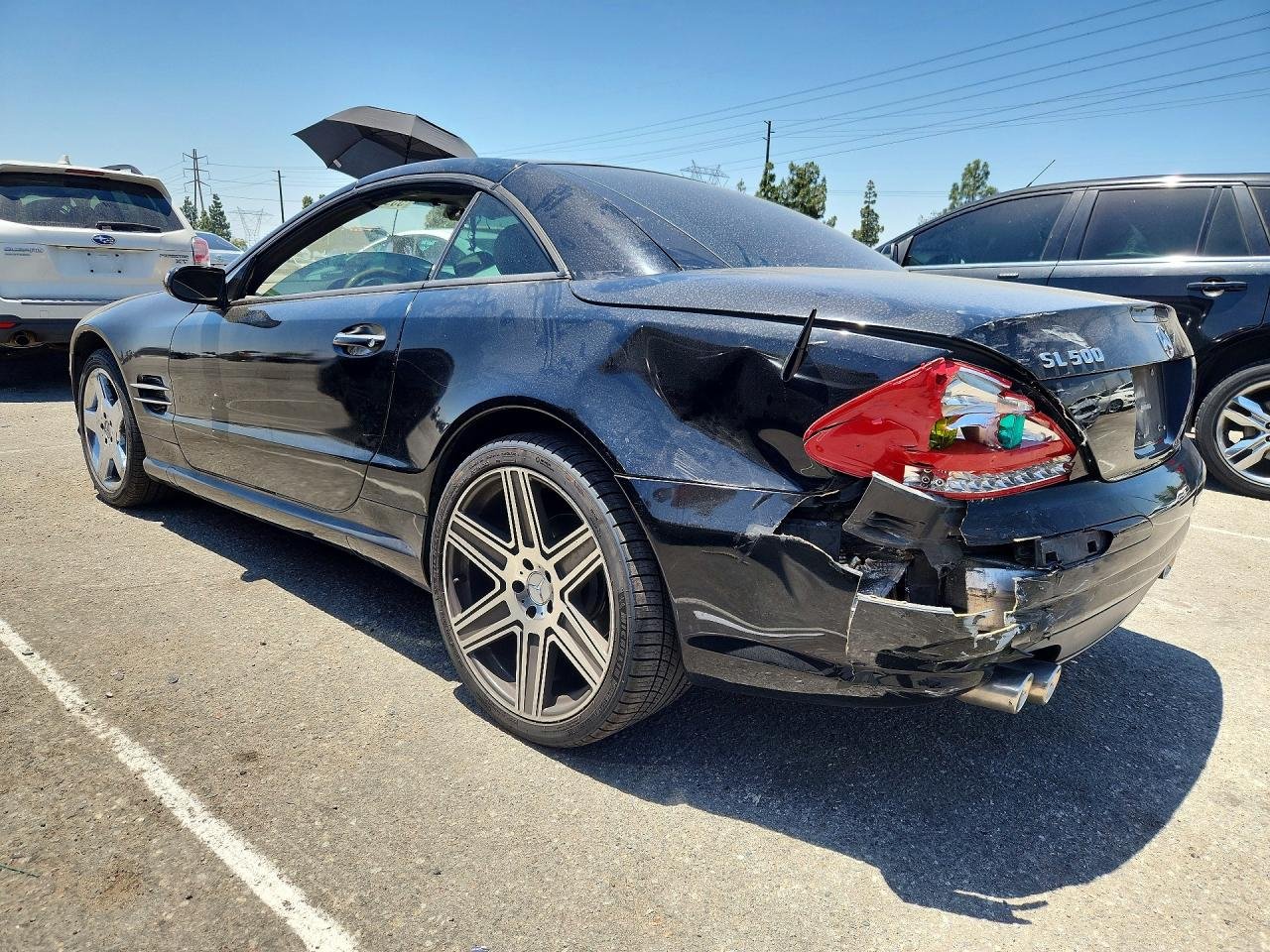 Parting Out- 2005 Mercedes-Benz SL500 R230- 143