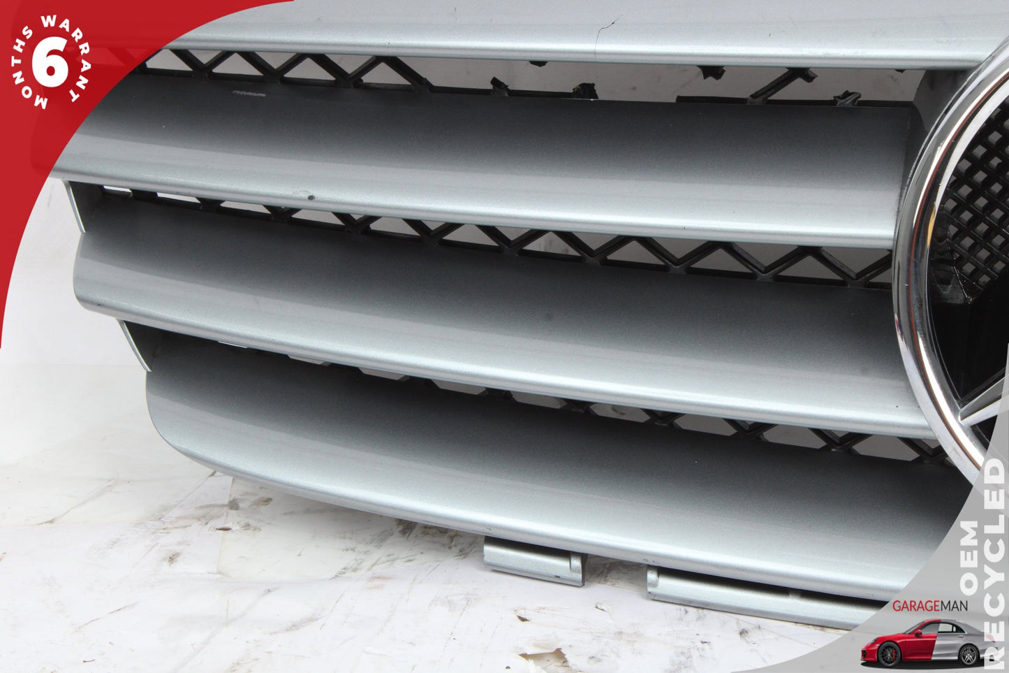 2003-2006 Mercedes R230 SL500 Front Hood Radiator Grill Grille 2308800683 OEM