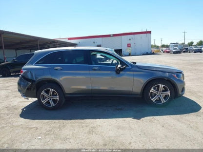 Parting Out- 2018 Mercedes-Benz GLC300 X253- 240