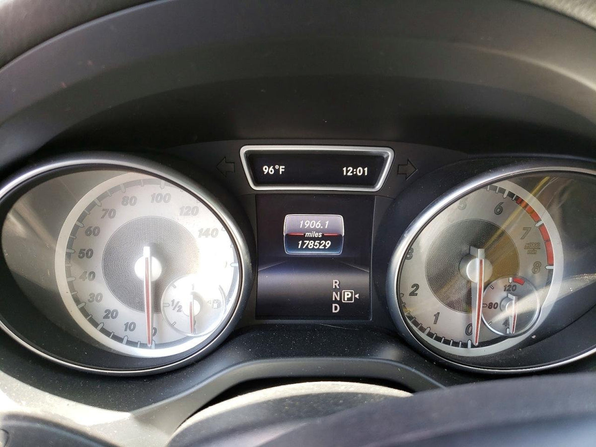 Parting Out- 2016 Mercedes-Benz CLA250 W117- 237