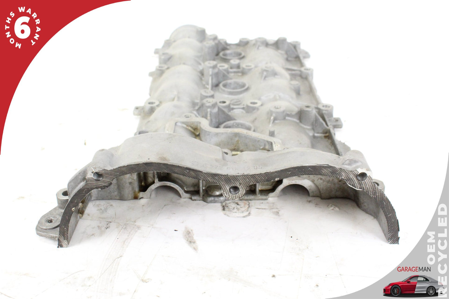 2005-2013 Mercedes W211 E350 Left Side Cylinder Head Valve Cover 2720161205 OEM