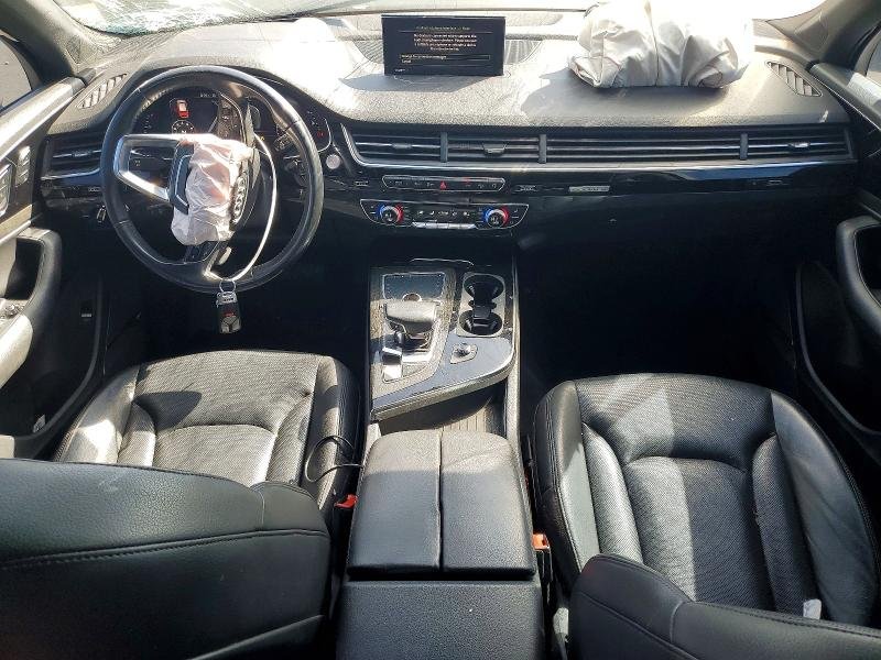 Parting Out- 2017 Audi Q7 Prestige- 201