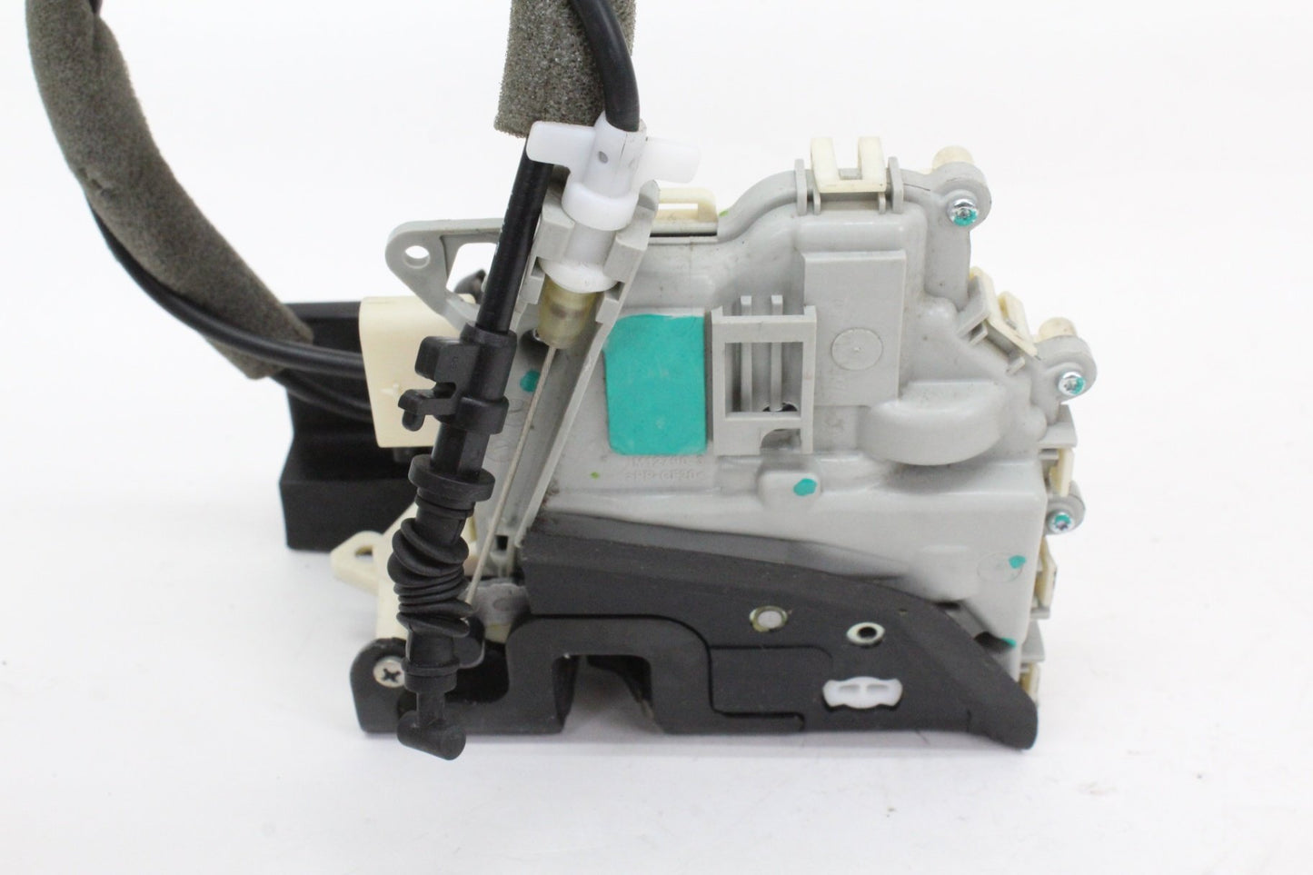 2010-2016 Porsche Panamera 970 Front Right Door Lock Actuator 8J1837016D OEM
