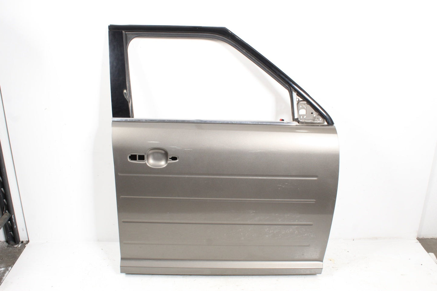 2009-2019 Ford Flex SUV Front Right Side Door Shell 8A8Z7420124B OEM