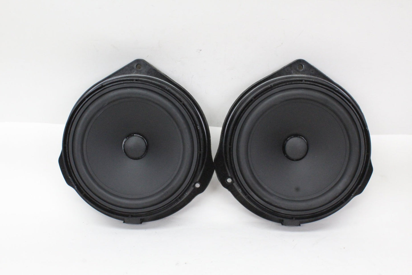 2008-2018 Mercedes W204 C250 Front Left and Right Side Door Speaker 2048205502