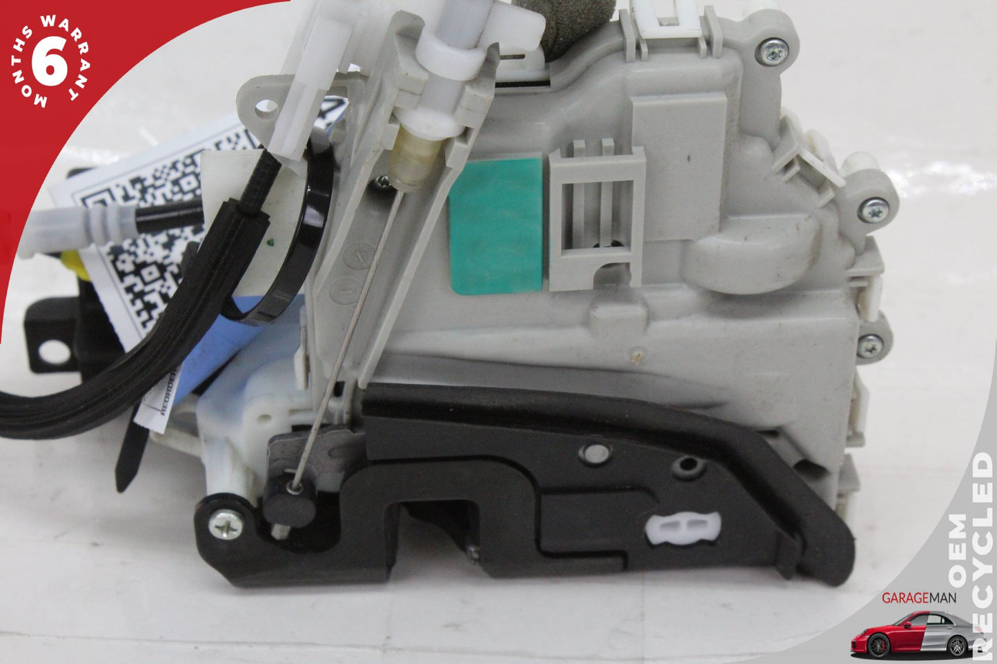 2015-2024 Porsche Macan 95B Front Right Side Door Lock Actuator 8J1837016F OEM