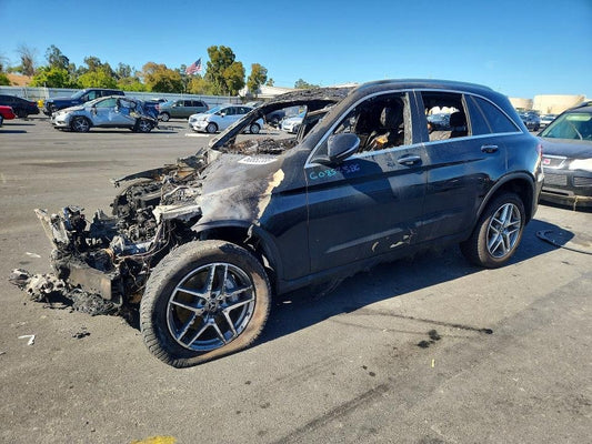 Parting Out- 2018 Mercedes-Benz GLC300- 200 200