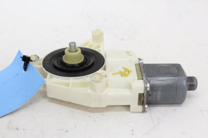 2008-2016 Mercedes C250 W204 Front Right Window Regulator Motor 2048200242