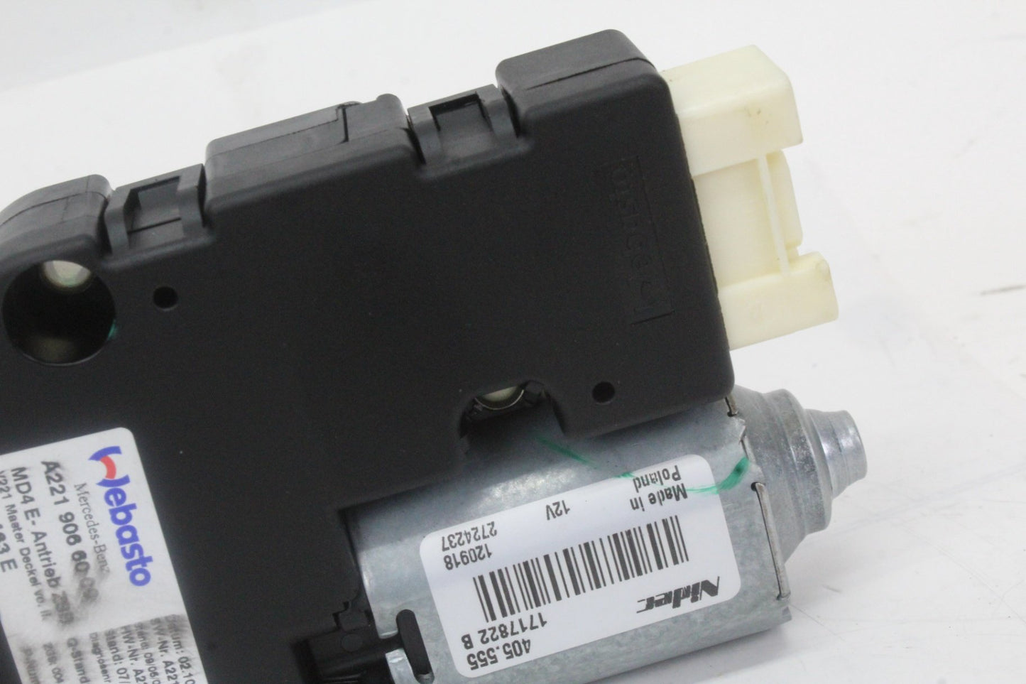 2007-2013 Mercedes-Benz S550 W221 Sedan Sun Roof Motor 2219066000 OEM