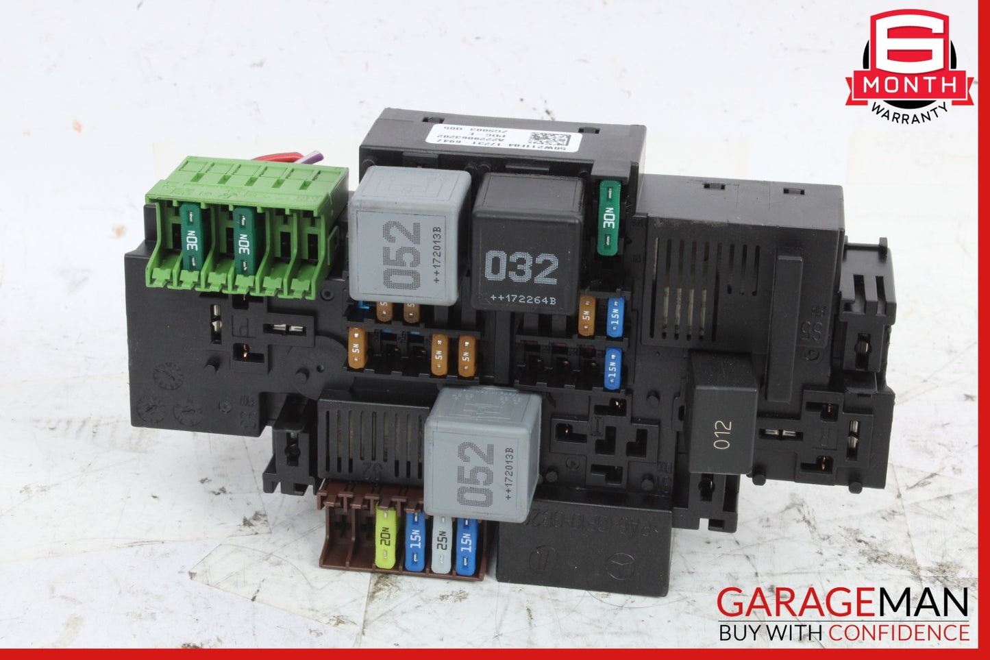 2018 Mercedes-Benz C300 W205 Sedan Front Engine Fuse Box Relay 2229063202