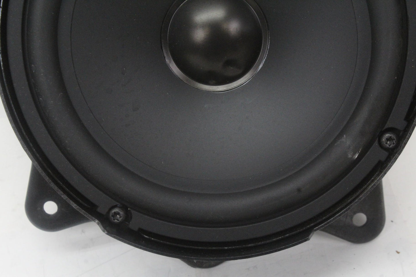 2010-2013 Mercedes-Benz S550 W221 Rear Left and Right Side Door Speaker Set OEM