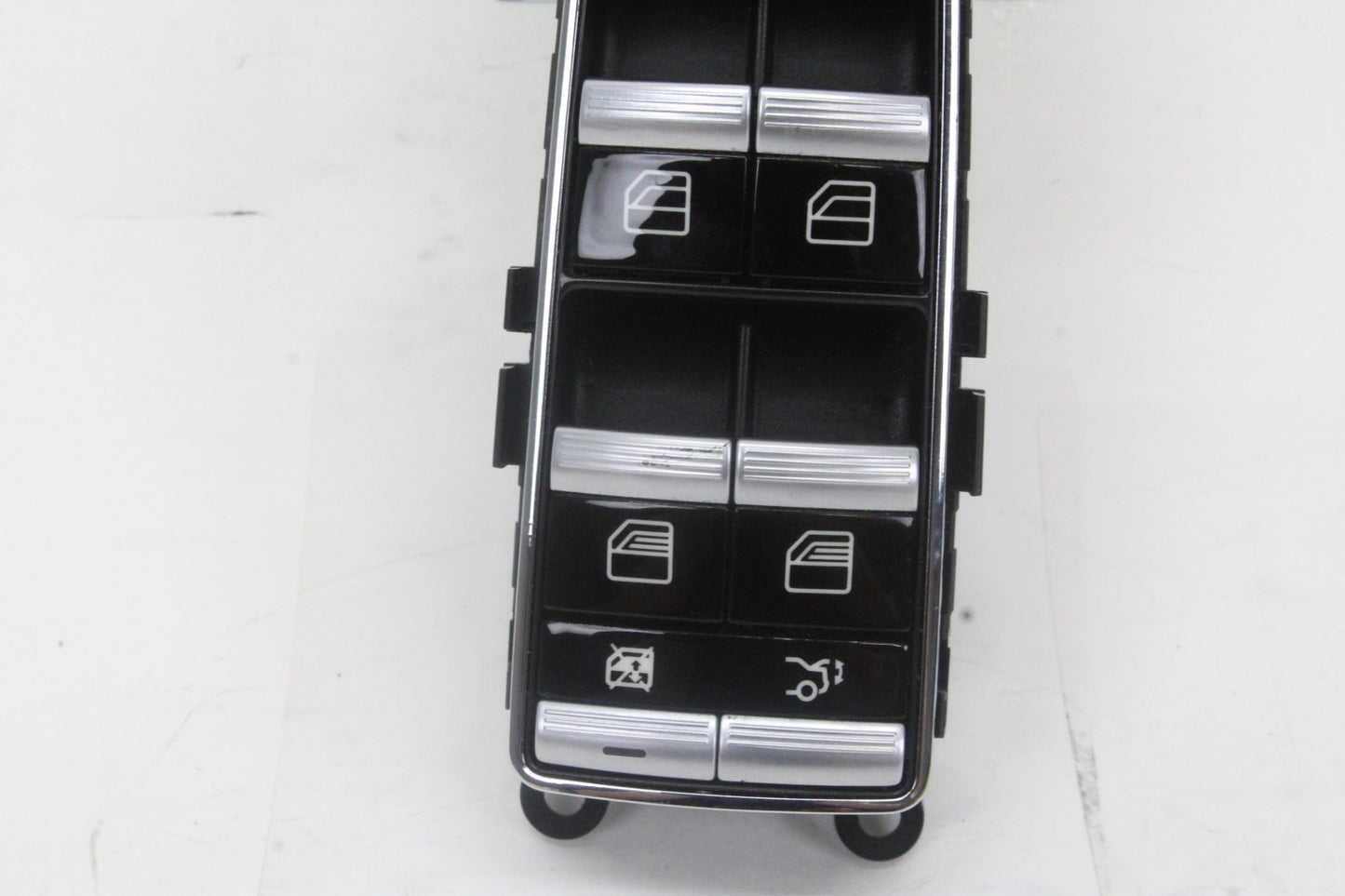 2010-2013 Mercedes-Benz S550 W221 Left Window Control Switch 2218215151