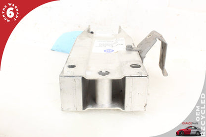 2010-2018 Mercedes-Benz CLS550 W218 Front Right Bumper Reinforcement Bracket