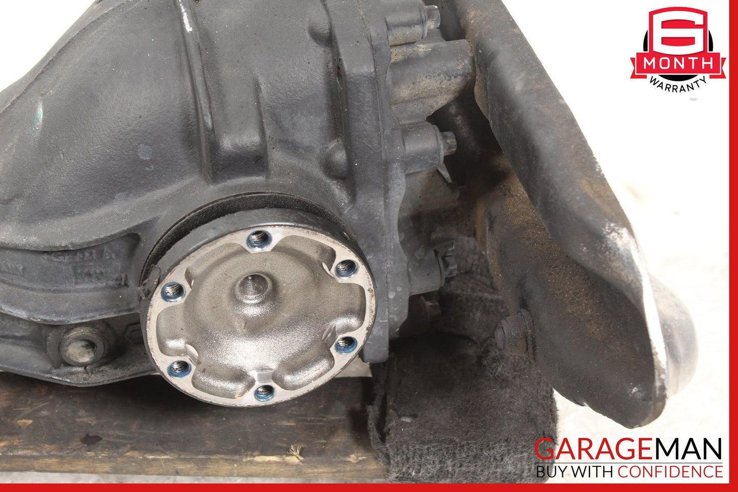 2001-2002 Mercedes-Benz CL55 AMG RWD Rear Differential Carrier 2203510508 OEM