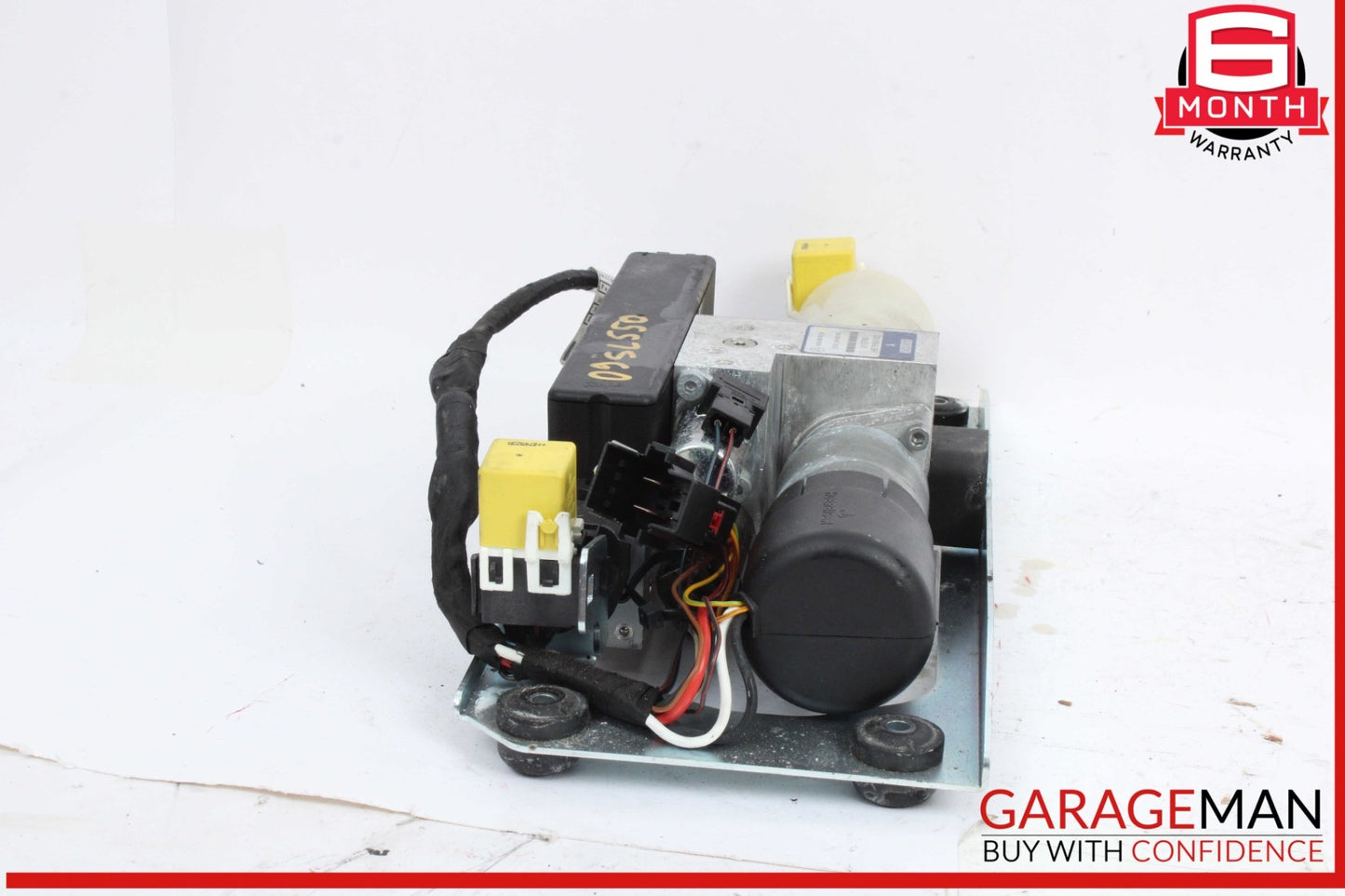 2009 Mercedes-Benz SL550 R230 - Convertible Top Hydraulic Cylinder PN: 2308000330