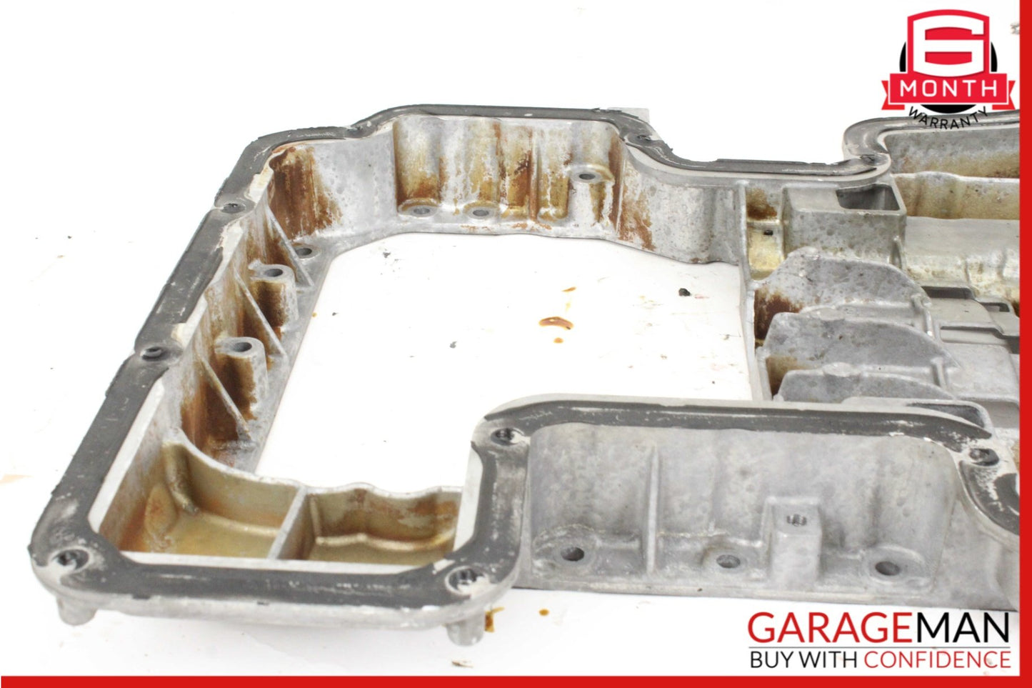 2001-2005 Mercedes-Benz C320 W203 Upper Engine Oil Pan 1120141402