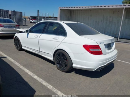 Parting Out- 2013 Mercedes-Benz C250- 197 197