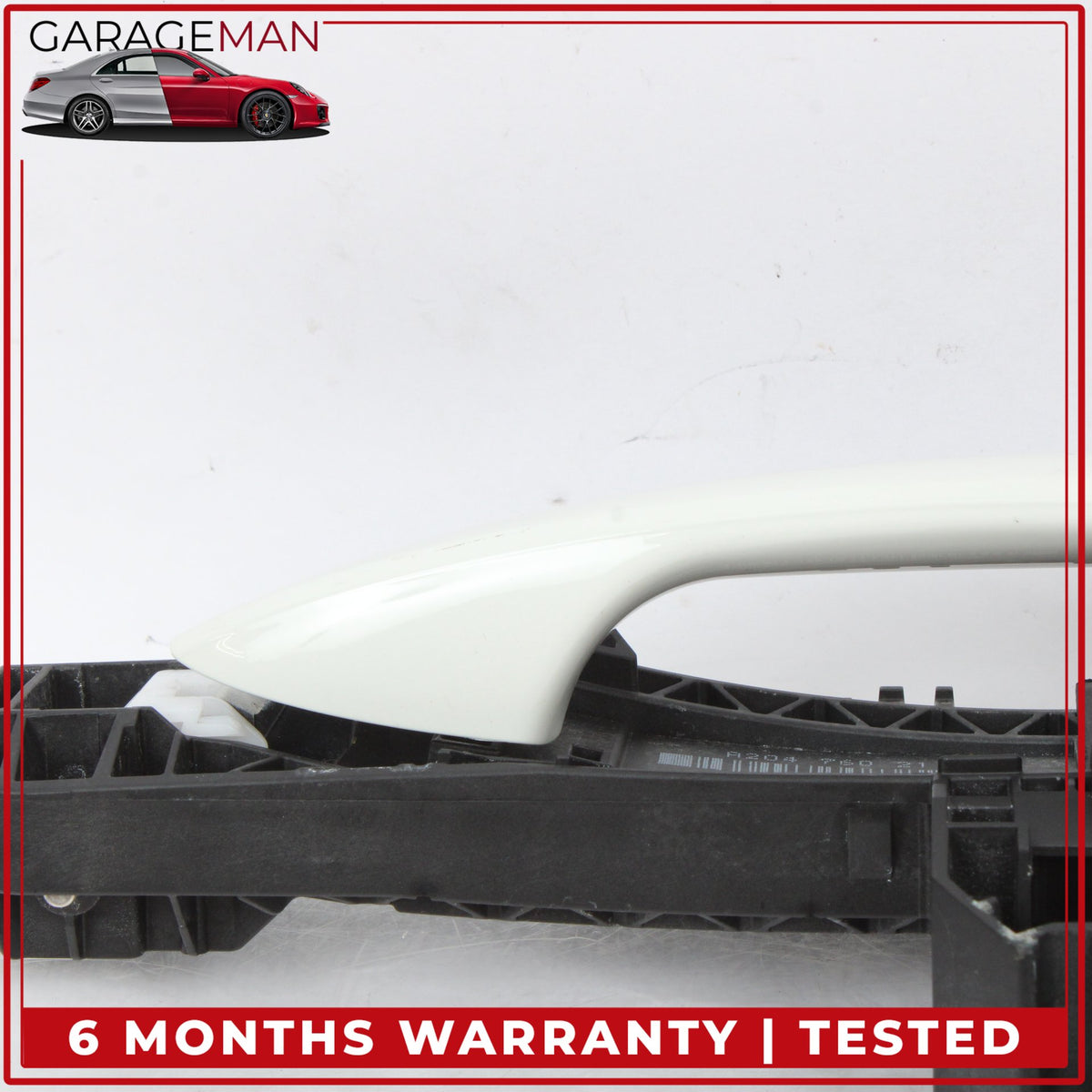 2015-2020 Mercedes X156 GLA250 Rear Left Side Exterior Door Handle White OEM