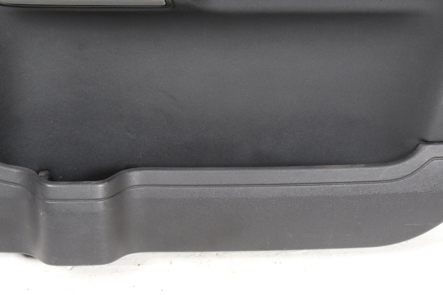 2011 Land Rover LR4 SUV Right Front Door Trim Panel AH2223942AA