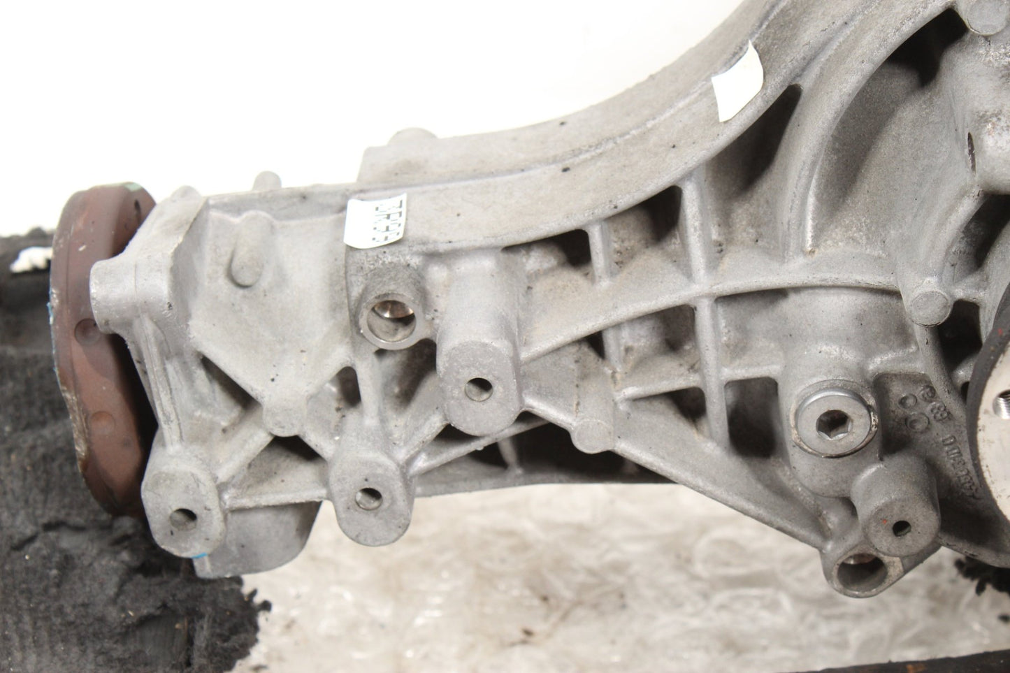 2009-2017 Audi A4 Rear Differential Carrier 4460310067