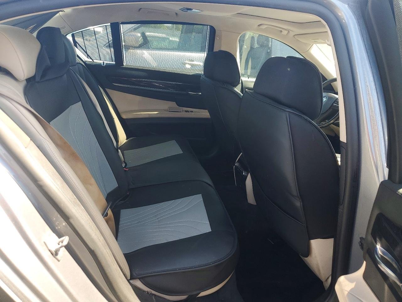 Parting Out- 2010 BMW 750i xDrive- 112