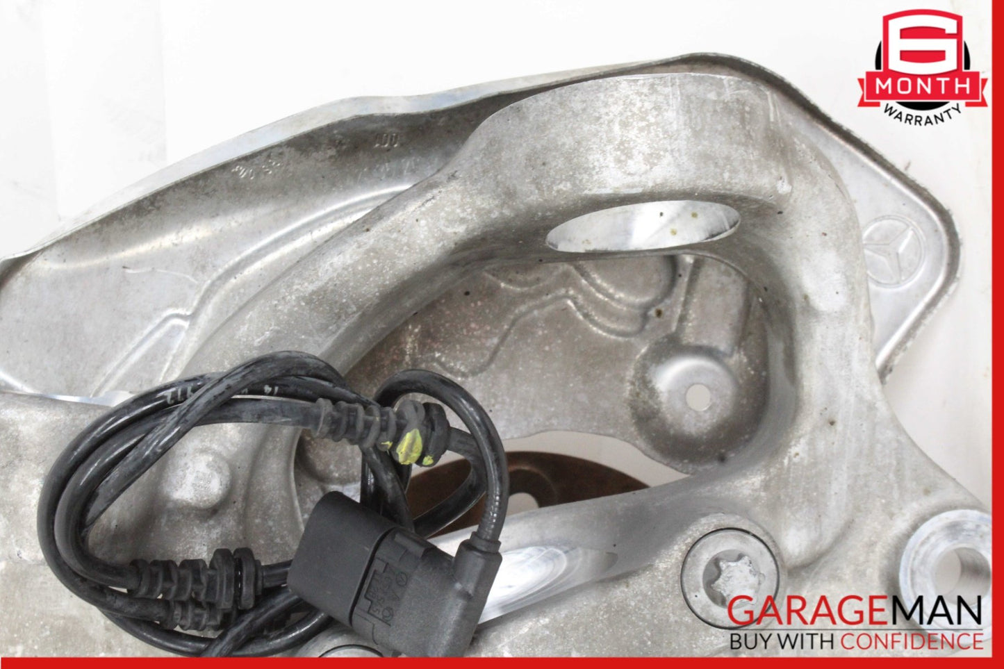 2015-2020 Mercedes-Benz C300 Front Left Spindle Knuckle Wheel Hub 2052100