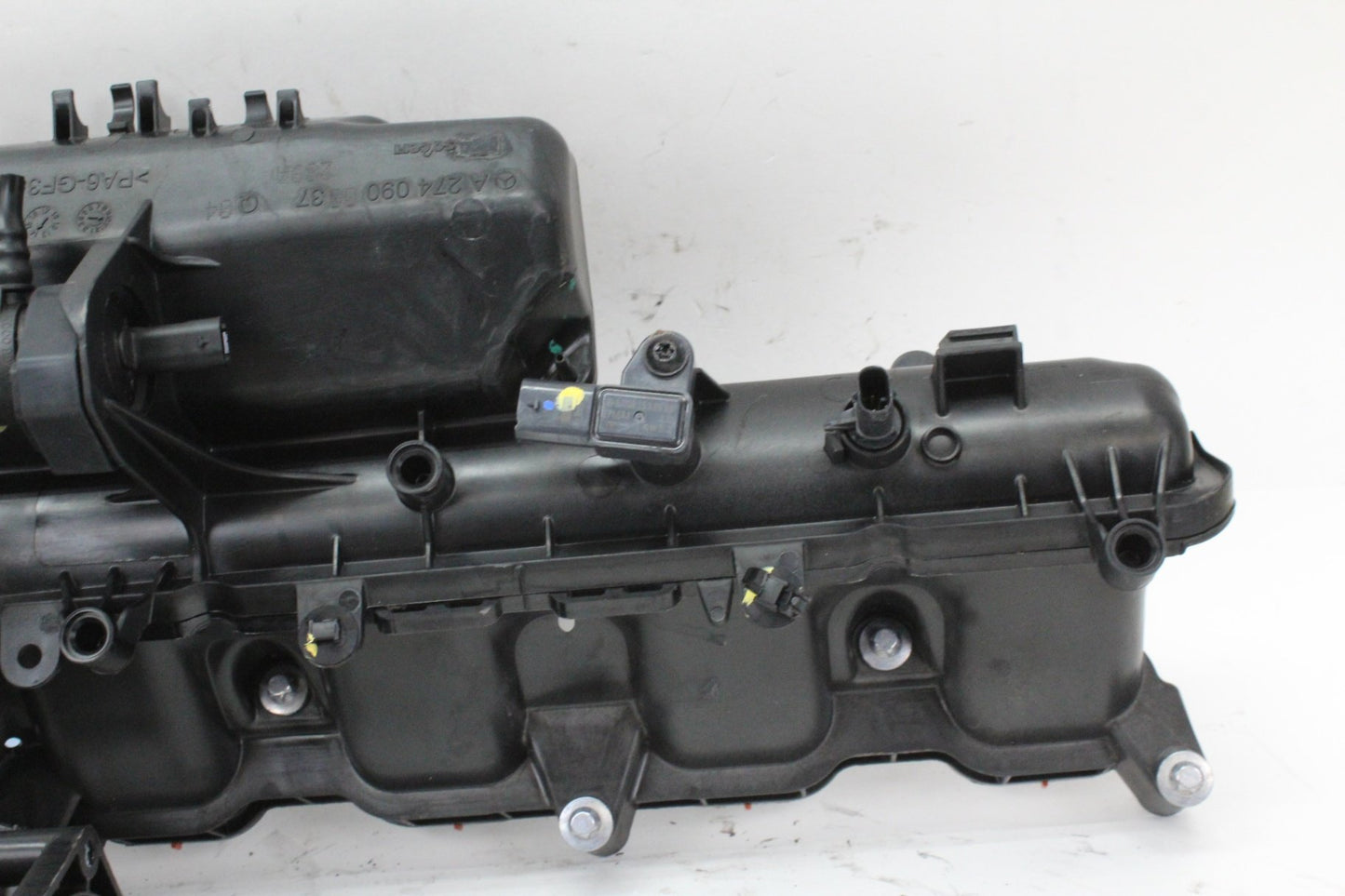 2015-2020 Mercedes-Benz C300 W205 E300 W213 Sedan Intake Manifold 2740900037 OEM