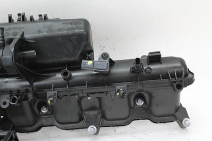 2015-2020 Mercedes-Benz C300 W205 E300 W213 Sedan Intake Manifold 2740900037 OEM