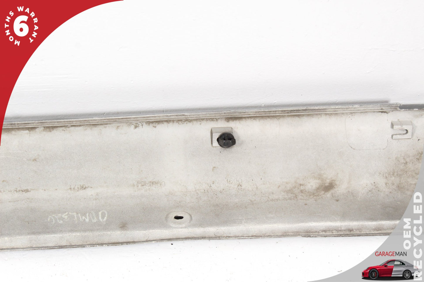 1998-2005 Mercedes-Benz ML320 W163 Right Side Rocker Panel Side Skirt 1636900440