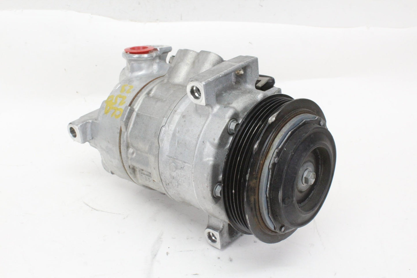 2020-2023 Mercedes-Benz CLA250 W118 A/C Compressor 0008304202